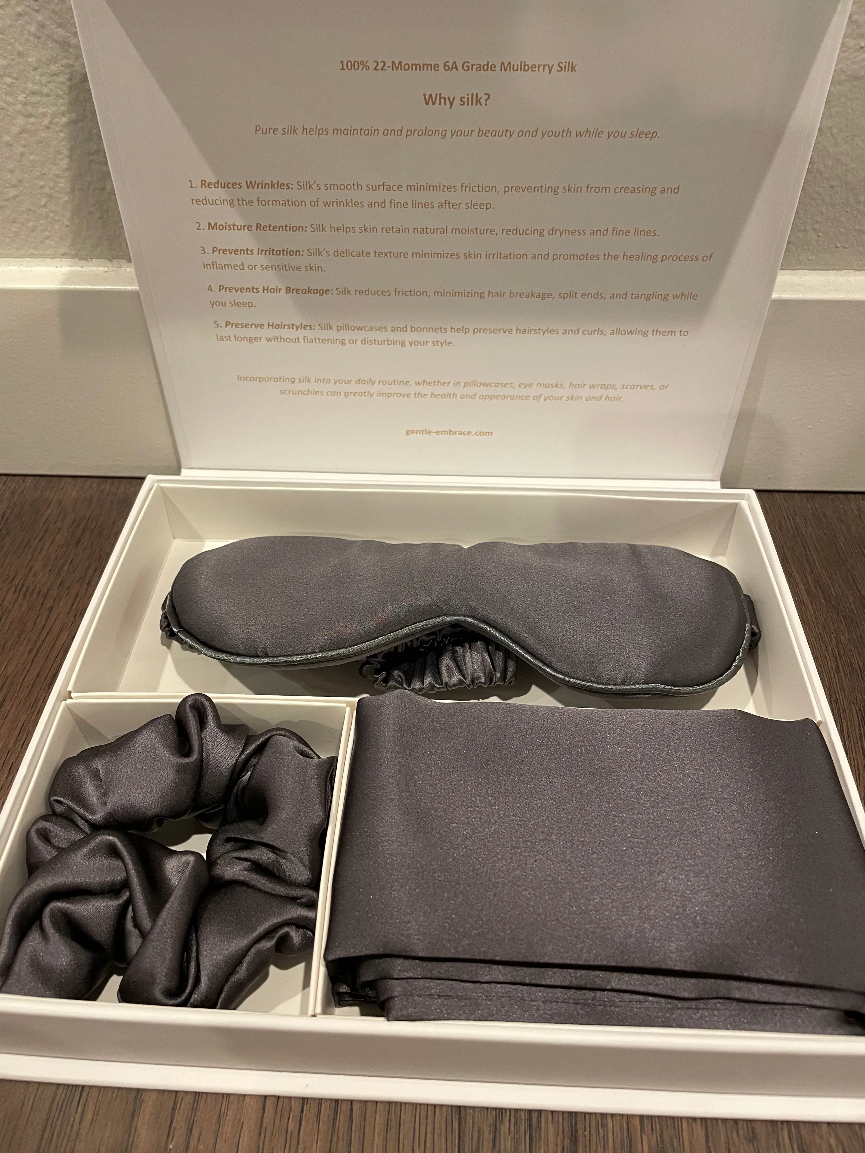 ✨The Luxe Slumber Set: Ultimate Silk Sleep Essentials✨ (Silk Pillowcase, Silk Eye Mask & Silk Scrunchie)
